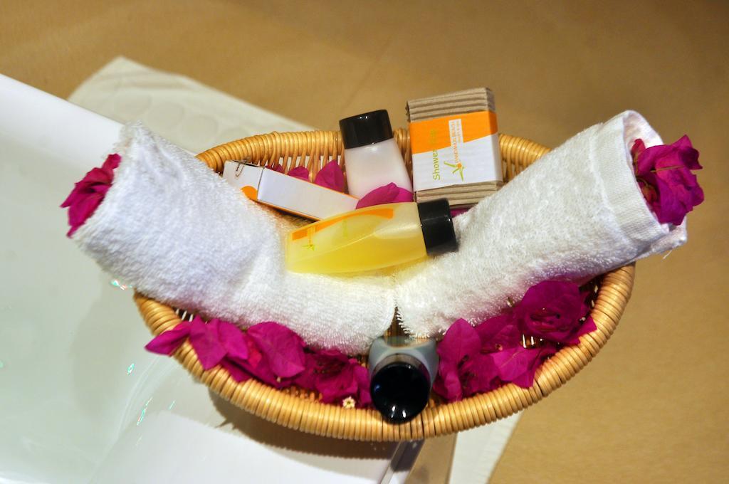 Deluxe Double Room Balcony on spa treatments,1442073436:JPEG